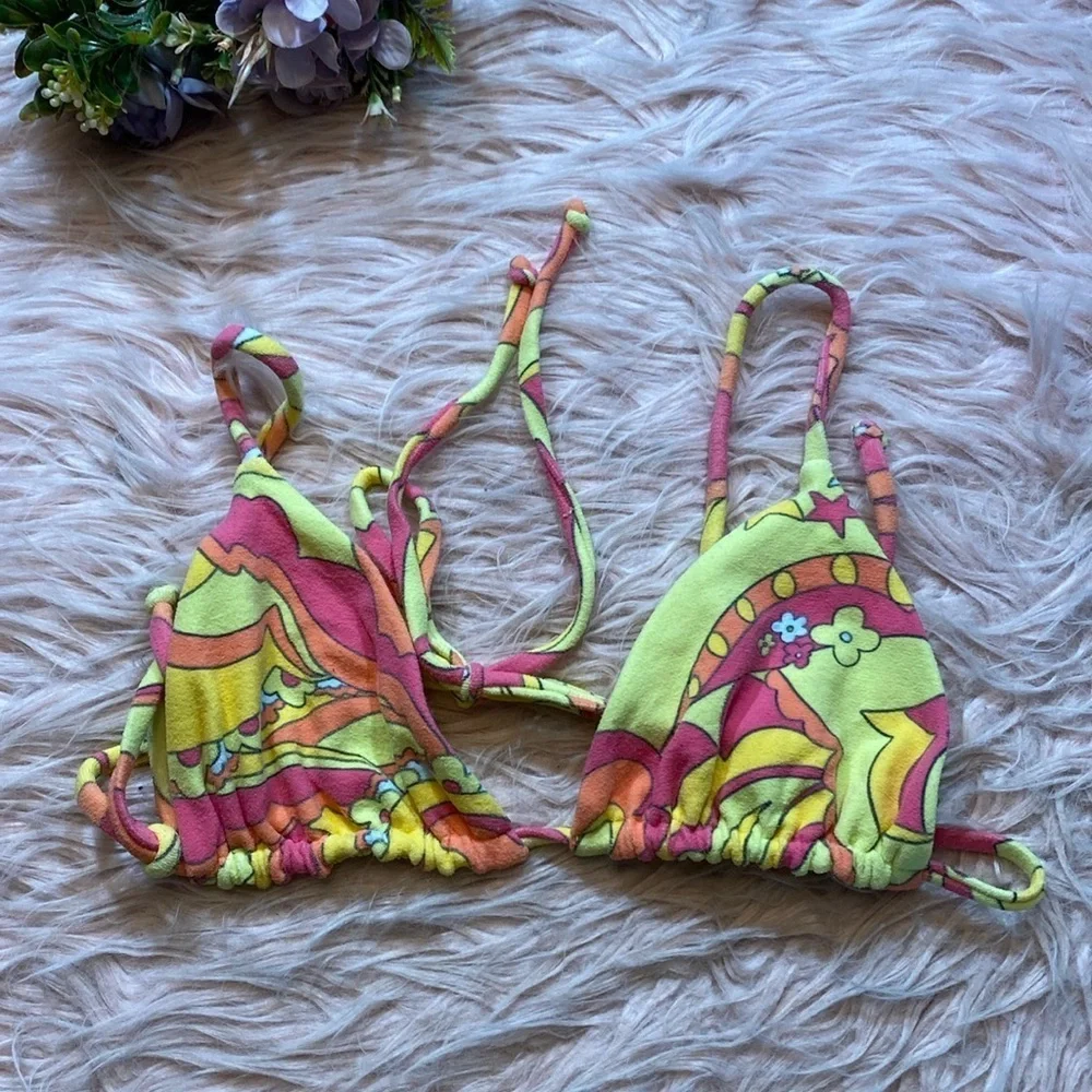 Frankie’s Bikini Tia Printed Top in Peace Terry sz M
